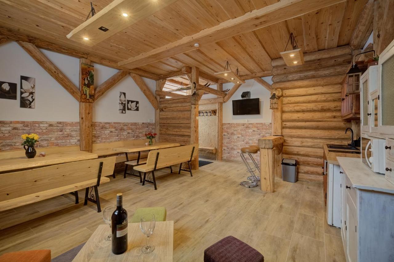 Apartamenty Krynica-Zdroj Karolina Esterno foto